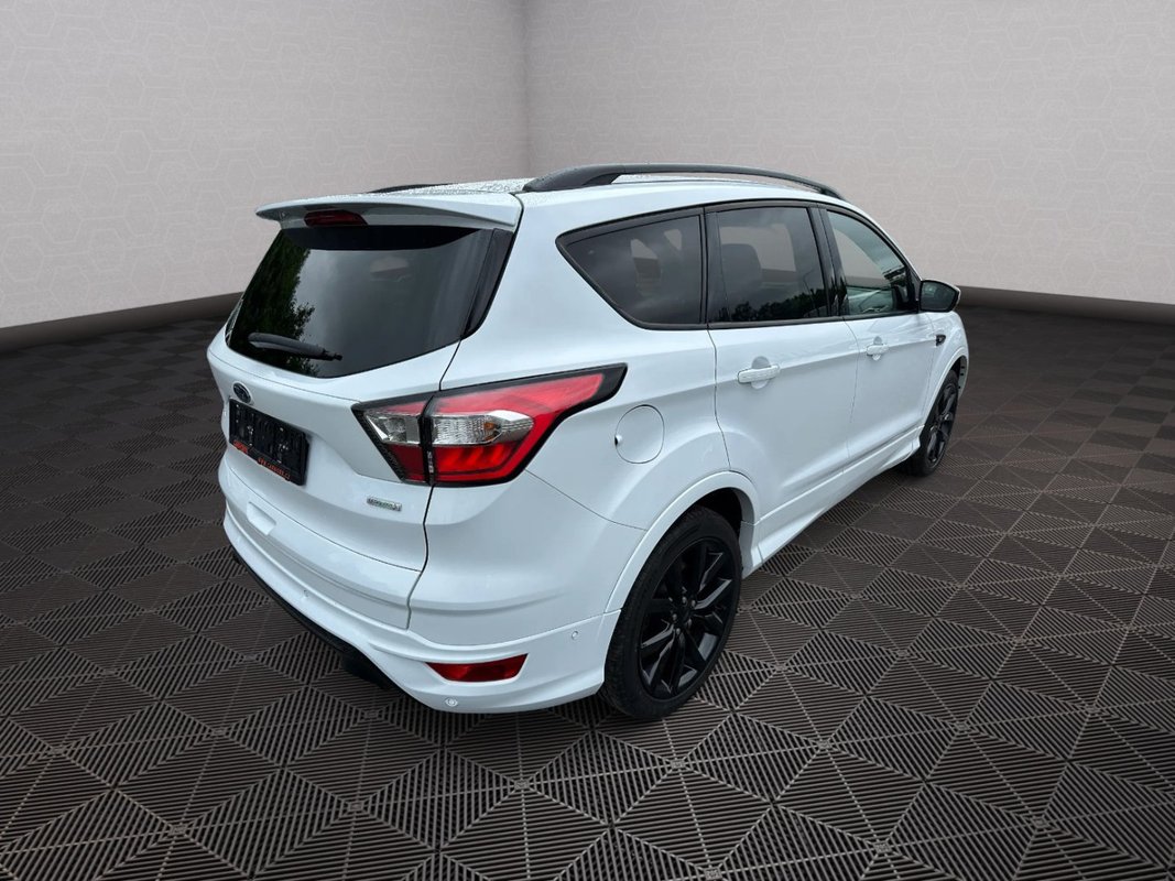 Ford Kuga foto 23