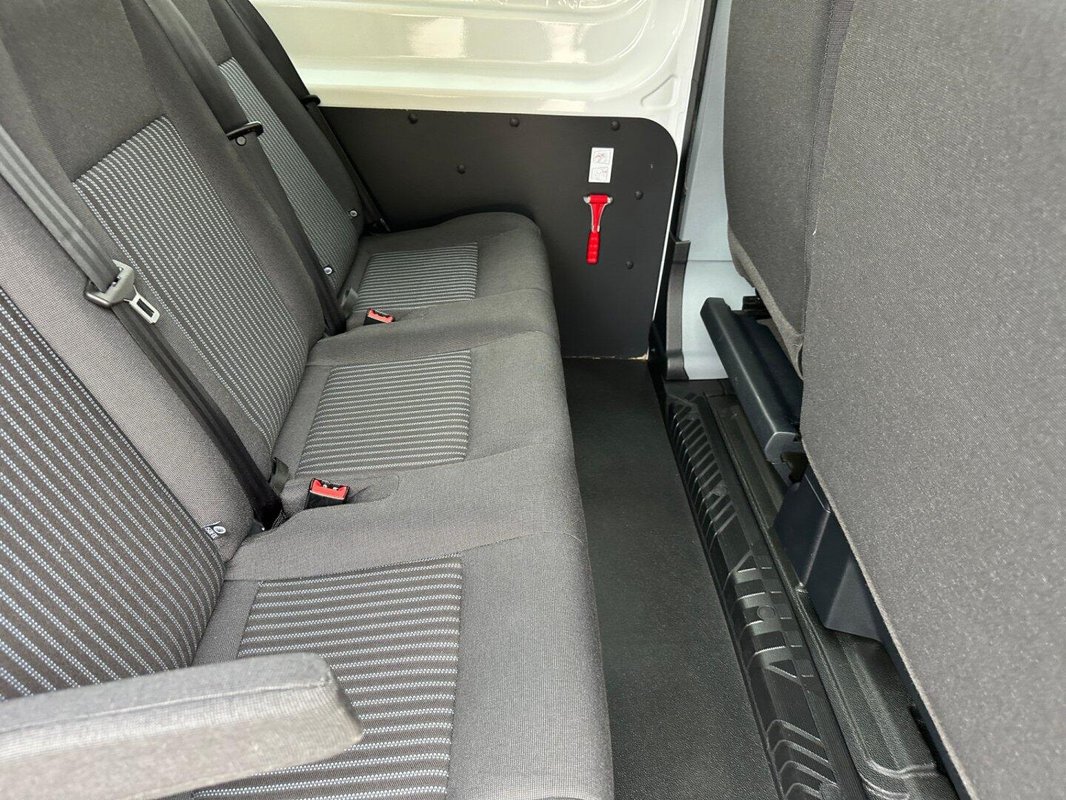 Ford Transit Courier foto 4