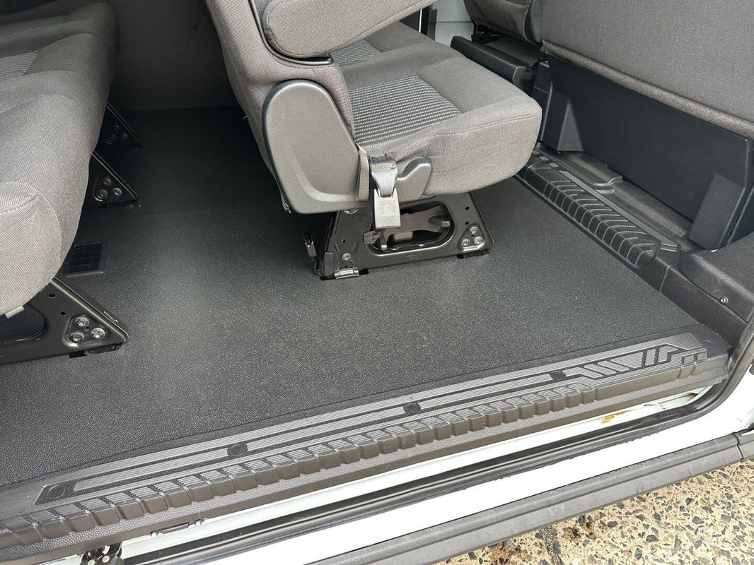 Ford Transit Courier foto 6