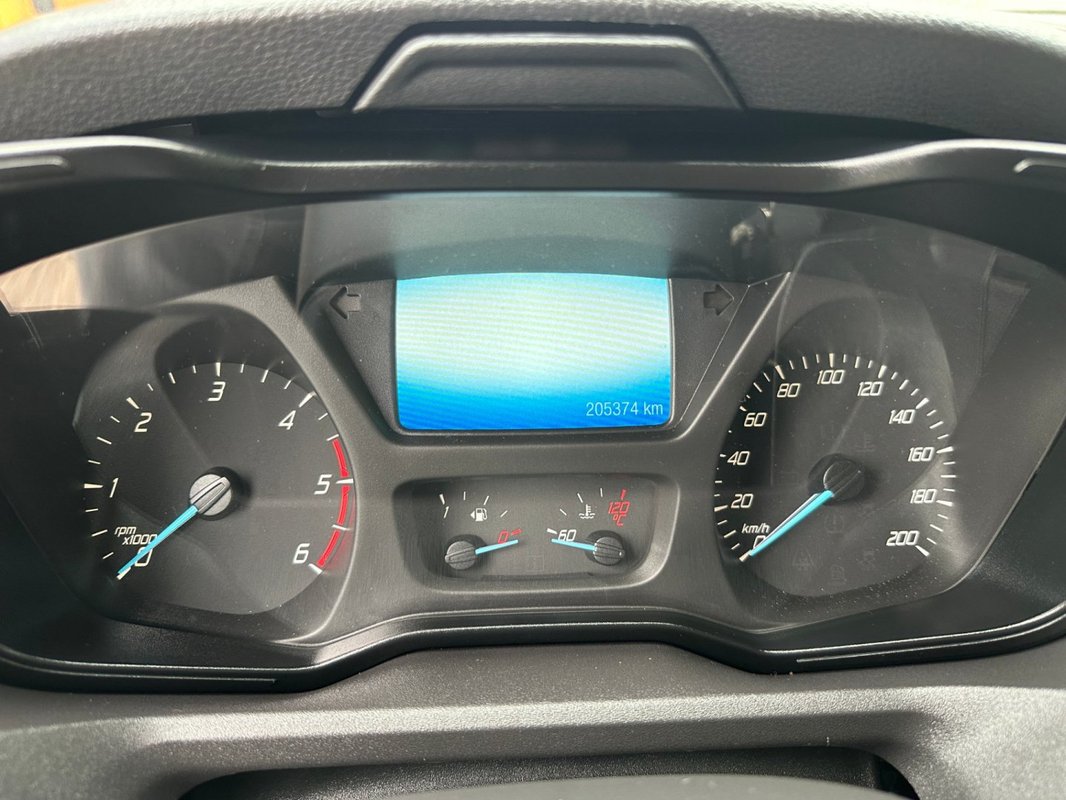 Ford Transit Courier foto 10