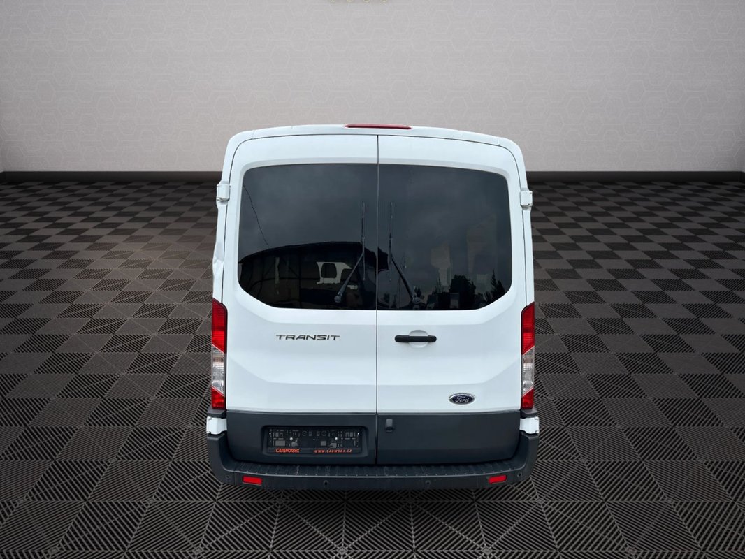Ford Transit Courier foto 18