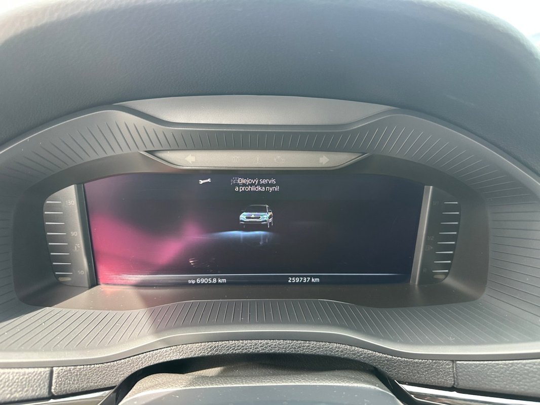 Škoda Karoq foto 16