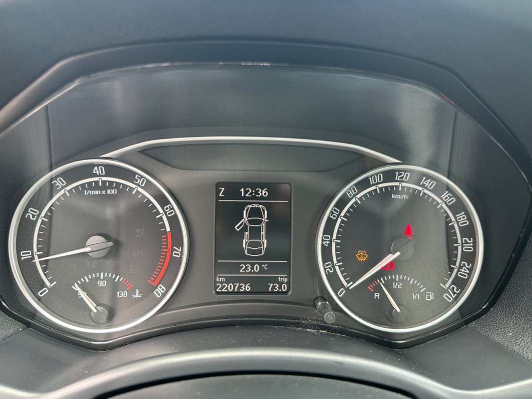 Škoda Octavia foto 8