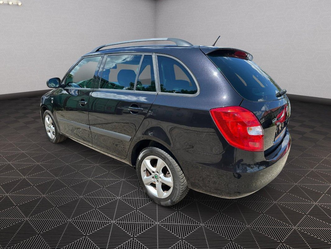 Škoda Fabia foto 25