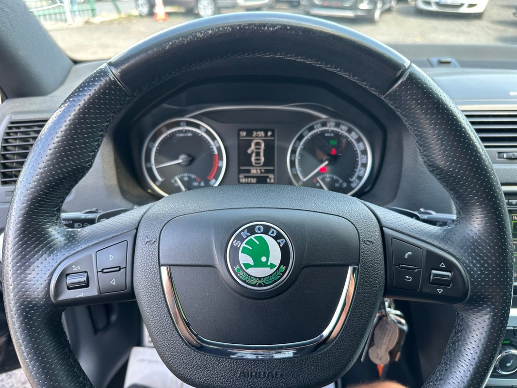 Škoda Octavia foto 9