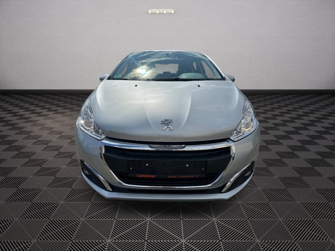 Peugeot 208 foto 22