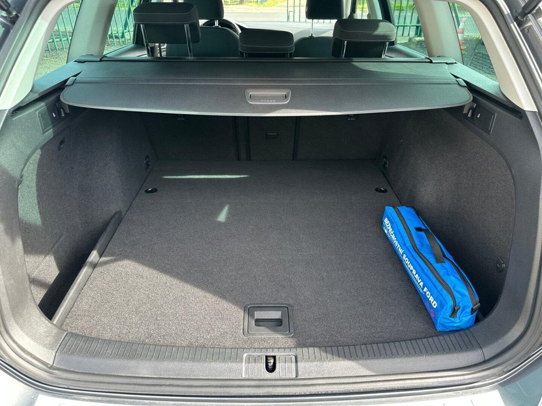 Volkswagen Golf foto 4