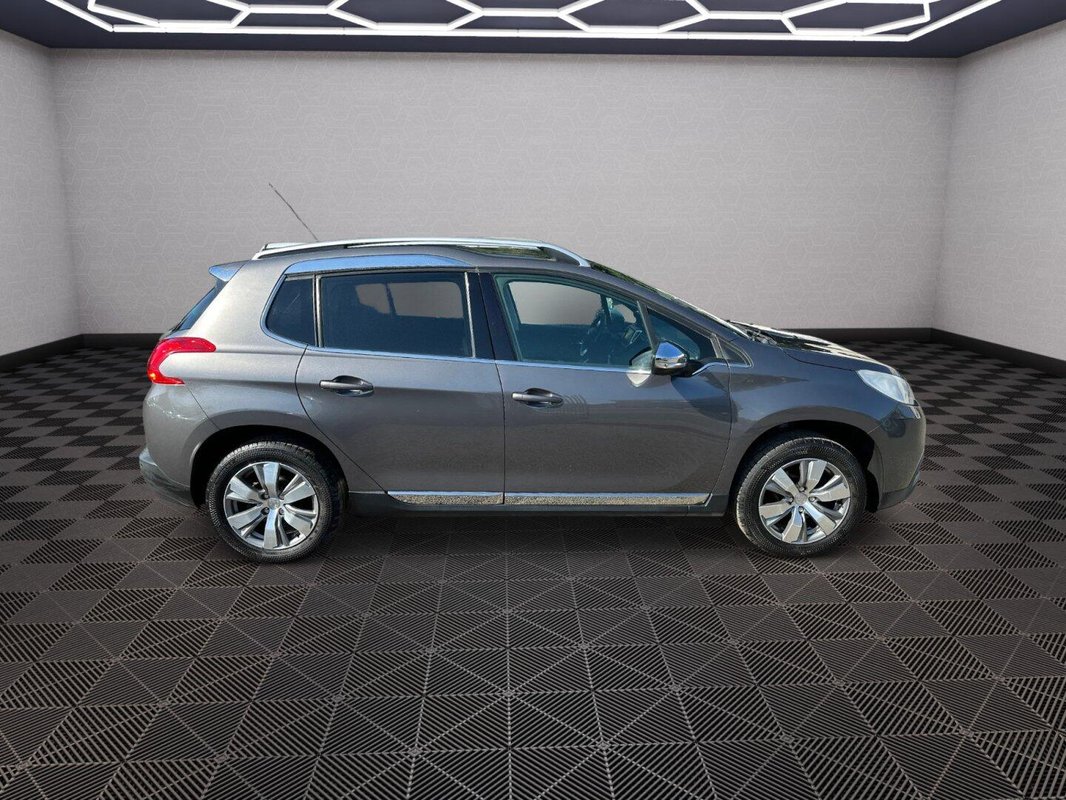 Peugeot 2008 foto 20