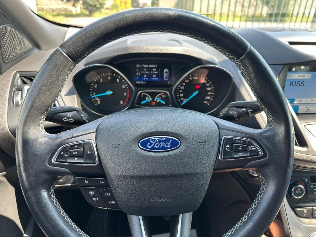 Ford Kuga foto 9