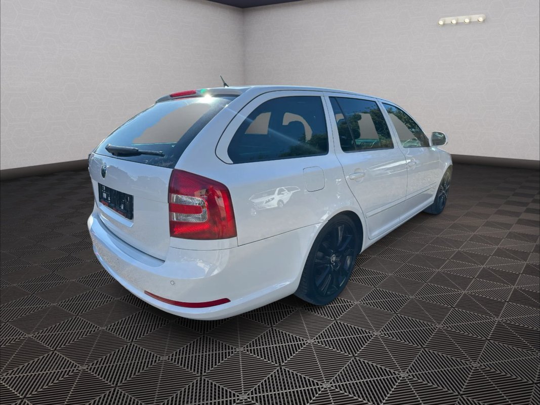 Škoda Octavia foto 37