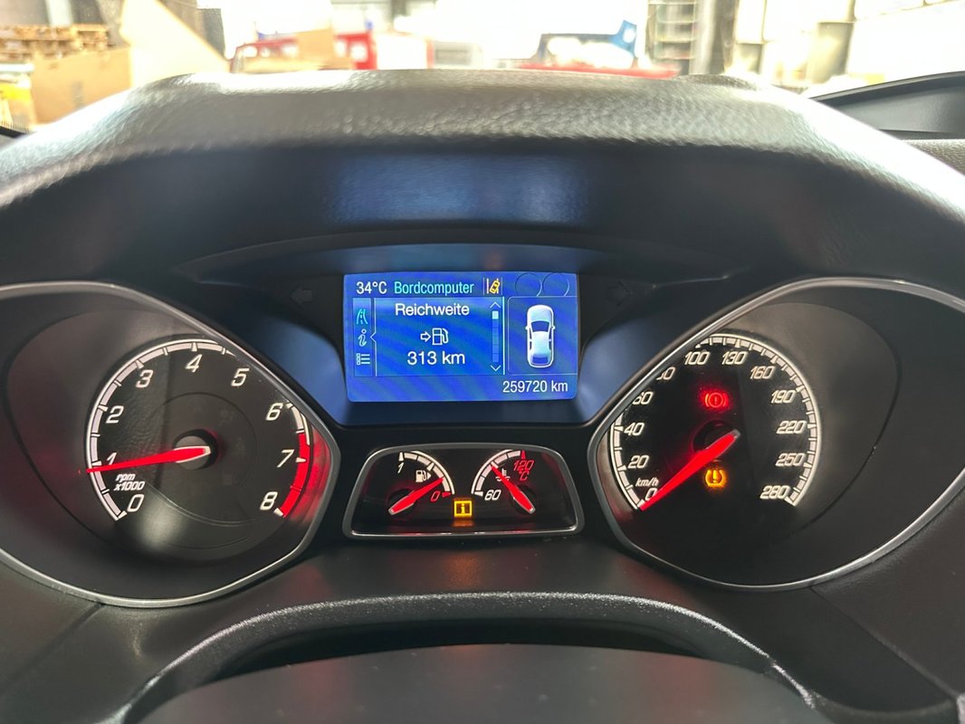 Ford Focus foto 9