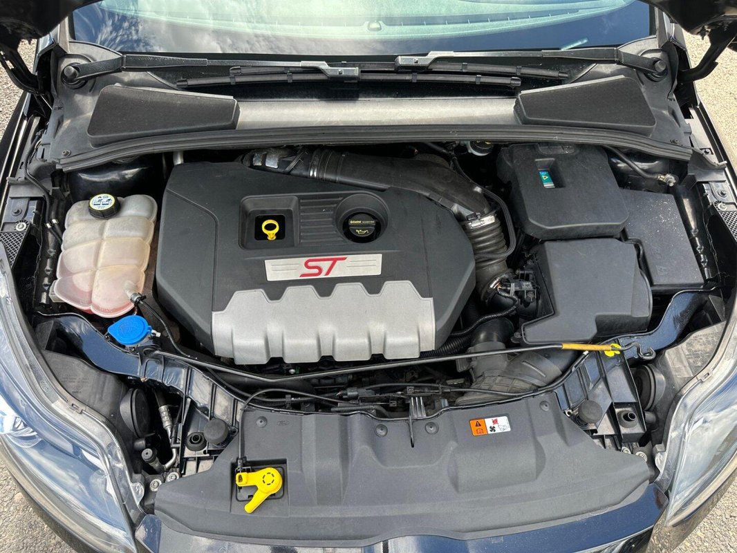 Ford Focus foto 17