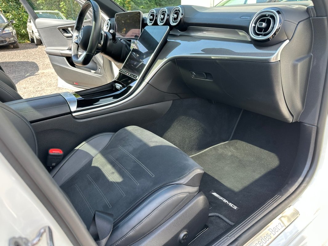 Mercedes-Benz Třídy C foto 10