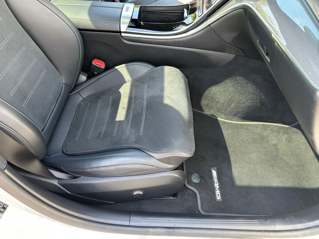 Mercedes-Benz Třídy C foto 13