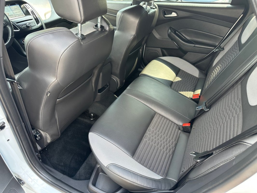 Ford Focus foto 5