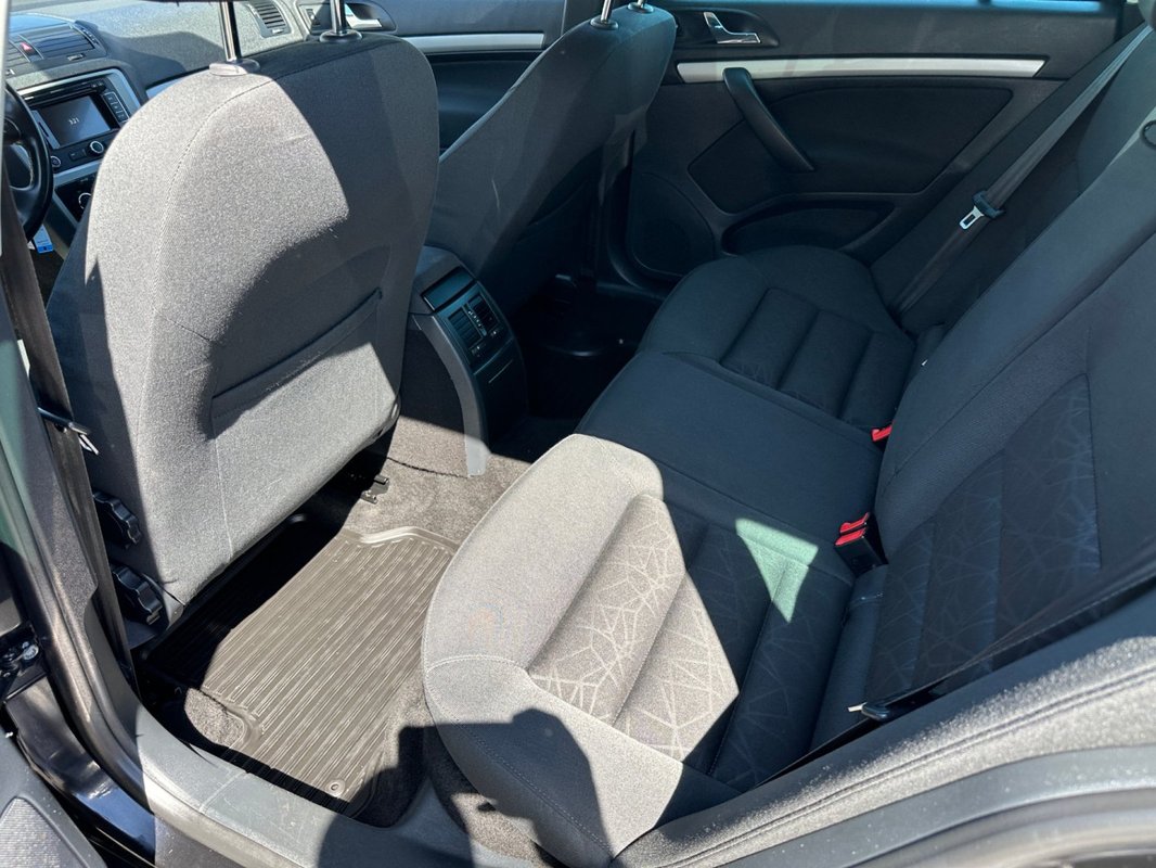 Škoda Octavia foto 3